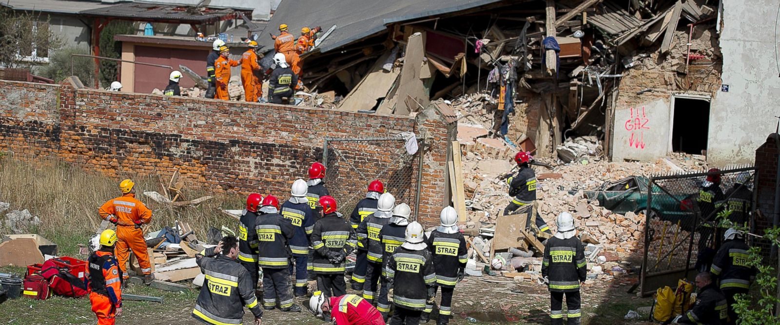 Urušila se zgrada u Poljskoj: 5 osoba poginulo, a 4 ranjeno