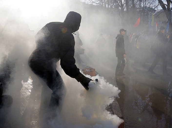 Sukobi demonstranata i policije u Kijevu