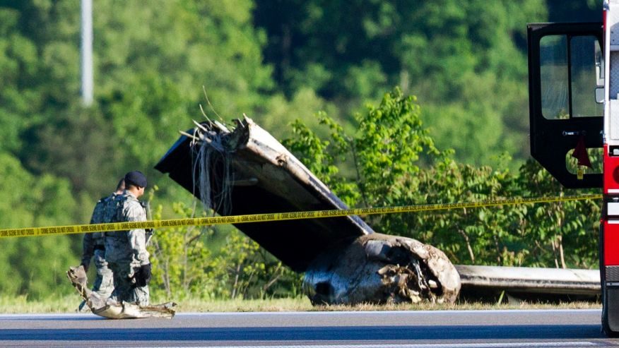 Dvije osobe poginule kada je teretni avion skliznuo s piste u Virdžiniji, SAD