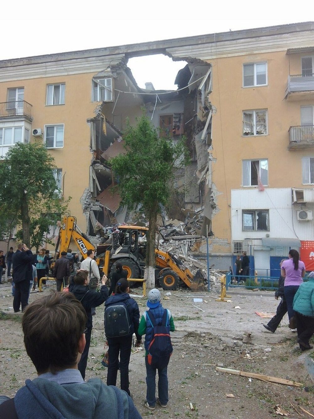Rusija: Eksplozija raznela stambenu zgradu u Volgogradu, najmanje 2 osobe poginule