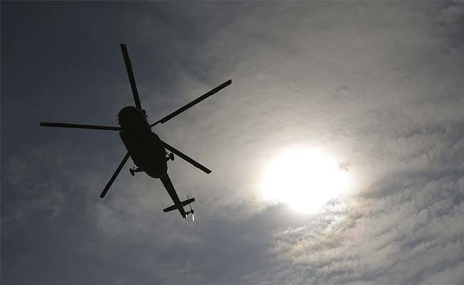 Nakon što je udario u dalekovod srušio se alžirski vojni helikopter, poginule 3 osobe