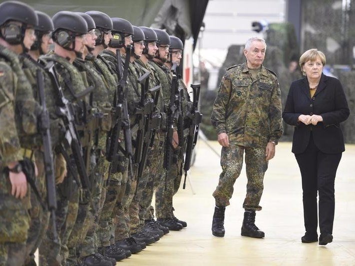 Njemačka tiho gradi europsku vojsku pod njezinim zapovjedništvom