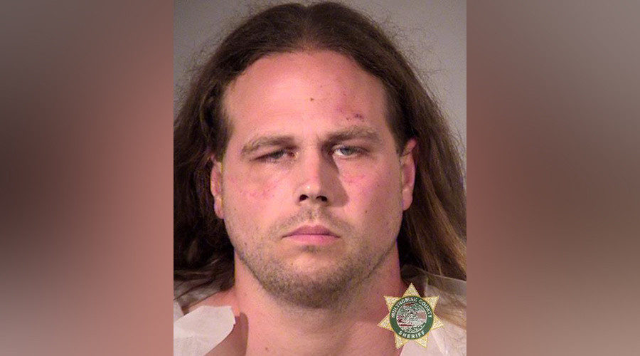 2 osobe ubijene, jedna ozlijeđena dok su pokušavali zaustaviti islamofobni napad u Portlandu