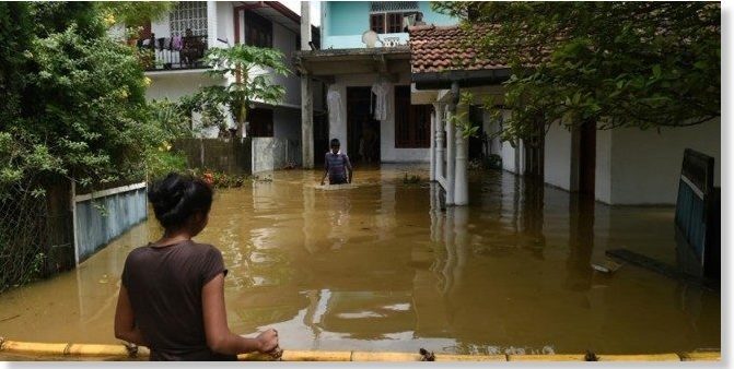 Poplave i klizišta u Šri Lanki oduzele 164 života, traga se za njih 108