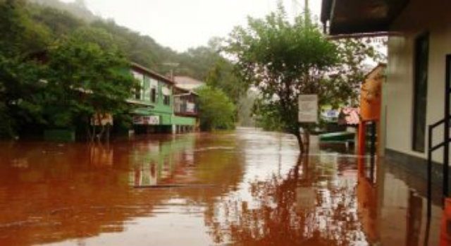 Obilne kiše donijele poplave Urugvaju