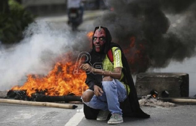 Pojedini nezavisni novinari otkrivaju da je situacija u Venecueli znatno kompleksnija no što se prikazuje u medijima