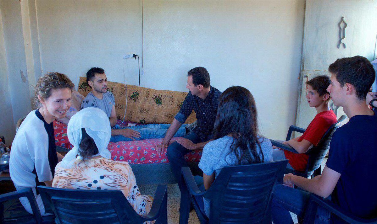 Predsjednik Sirije s obitelji posjećuje ranjene borce