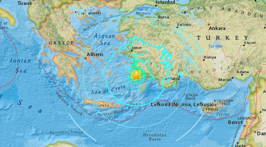 Plitak i snažan zemljotres magnitude 6,7 pogodio grčki arhipelag, 2 osobe poginule, manji tsunami poplavio obalno područje