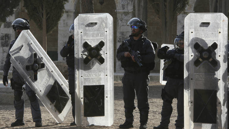 Izraelski doseljenici upali u džamiju Al-Aqsu, policija im pružala zaštitu