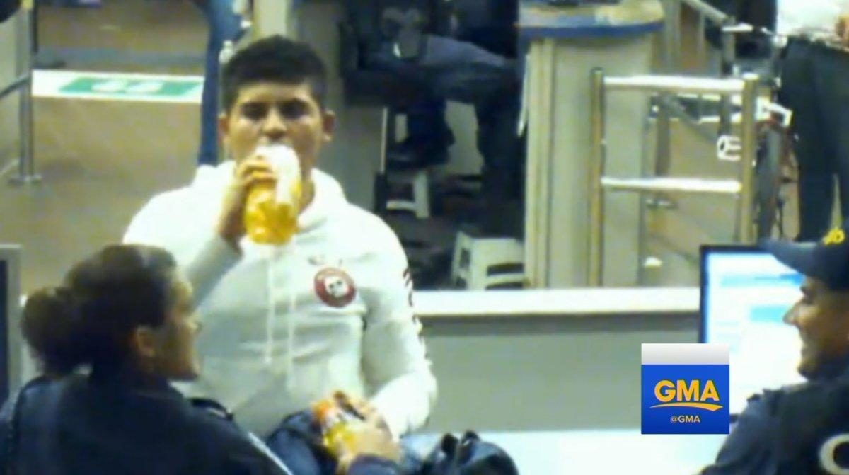 Američka granična policija natjerala 16-godišnjaka da pije tekčni metamfetamin dok nije umro