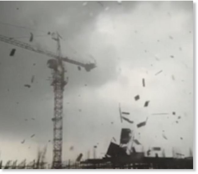 Zastrašujuće snimke pokazuju snažan tornado koji uništava kuće i baca automobile u zrak u Heiheu, Kina