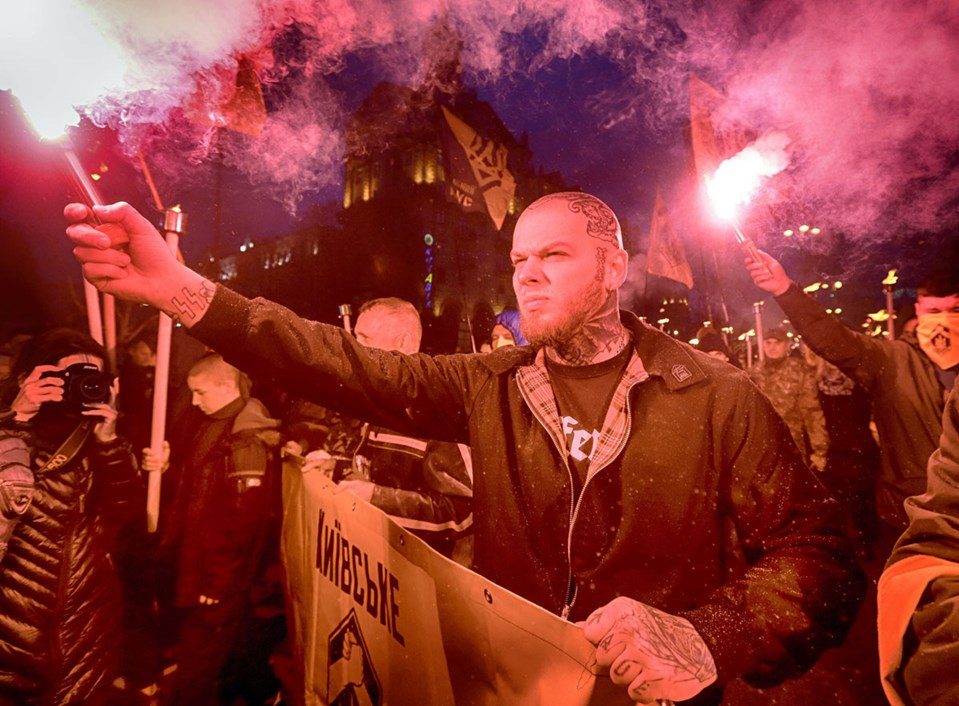 Hiljade ukrajinskih ekstremnih desničara maršem kroz Kijev odalo počast UPA koja je sarađivala s nacistima