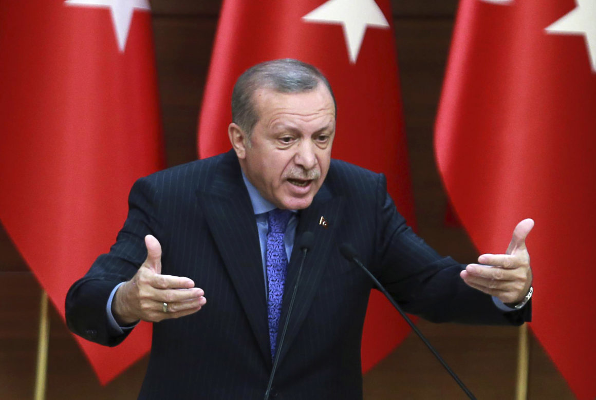Turski predsjednik optužuje ”globalističke kolonijalne krugove” za strategiju 