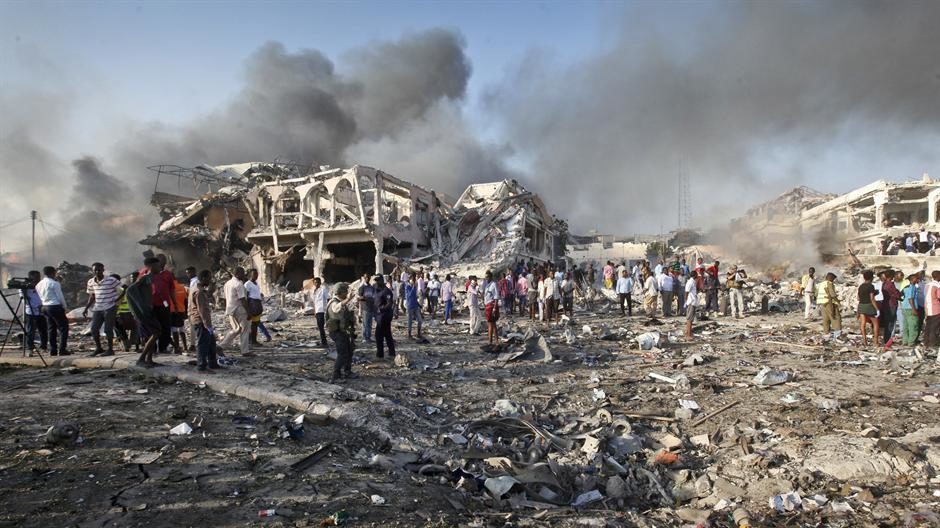 Broj žrtava samoubilačkih napada u Mogadišu porastao na 358