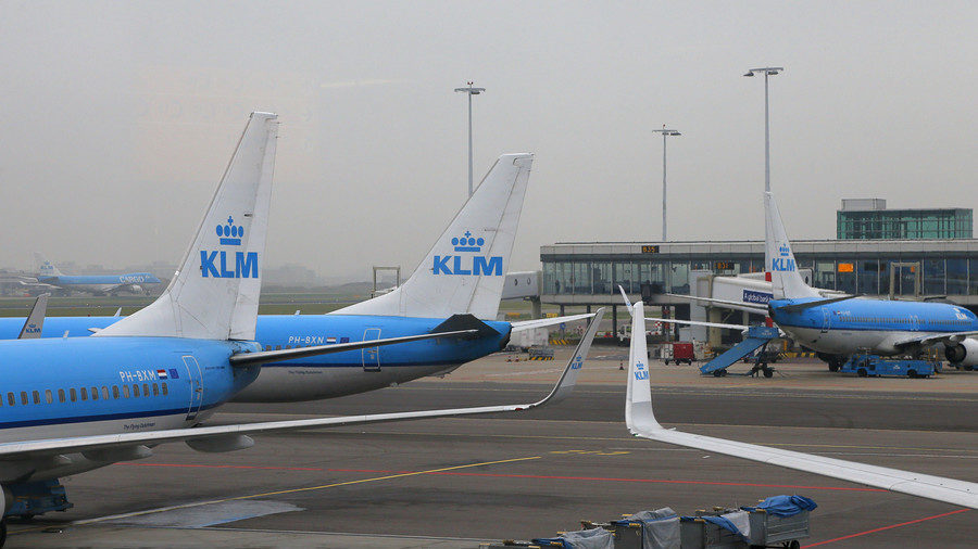 Munja, avion Amsterdam
