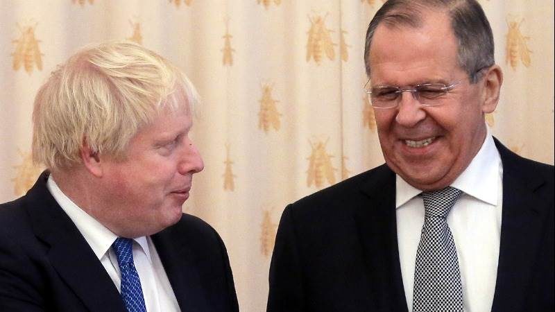 Lavrov i Johnson