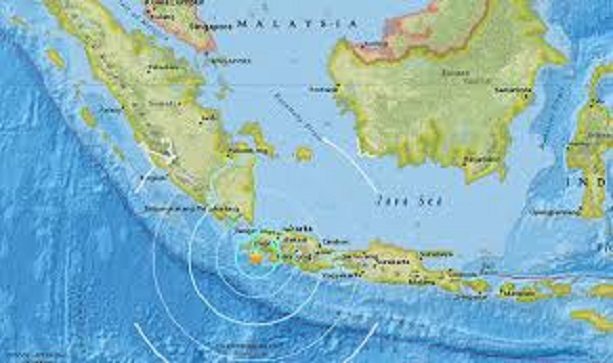 Plitak i snažan zemljotres magnitude 6,4 pogodio Indoneziju