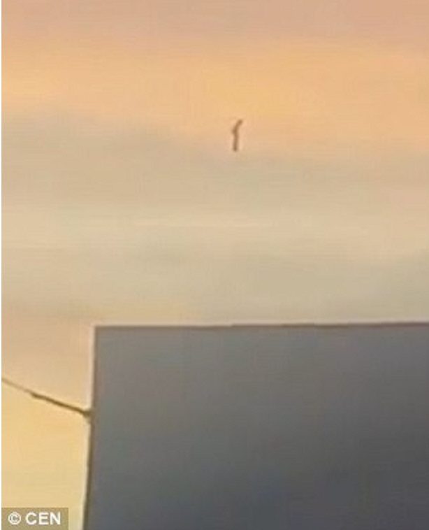 UFO IN MEXICO First Sighting In 2018 Expert Claims Aliens Are Watching Us From Sky