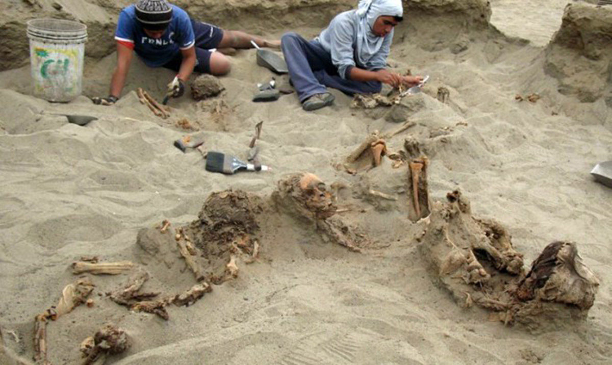 U Peruu pronađena grobnica sa više od 140 žrtvovane djece