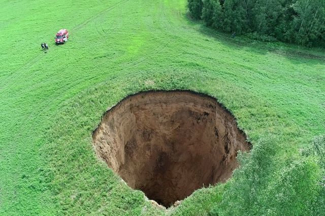 Masivna rupa otvorila se u Nižnjem Novgorodu, Rusija