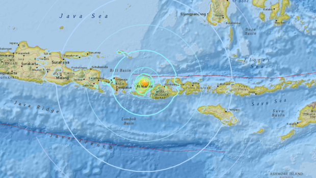 U plitkom potresu magnitude 6.4 poginulo najmanje 10 osoba na indonežanskom otoku Lombok