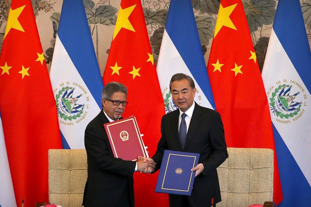 Kina - Salvador