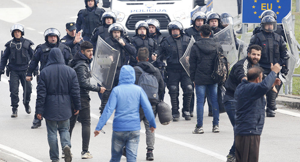 Sukob policije i migranata