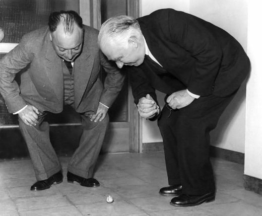 Wolfgang Pauli, Niels Bohr and the 'tippy top'