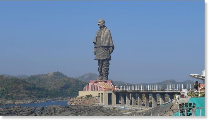 U Indiji izbijaju prosvjedi nakon otkrivanja najveće statue na svijetu