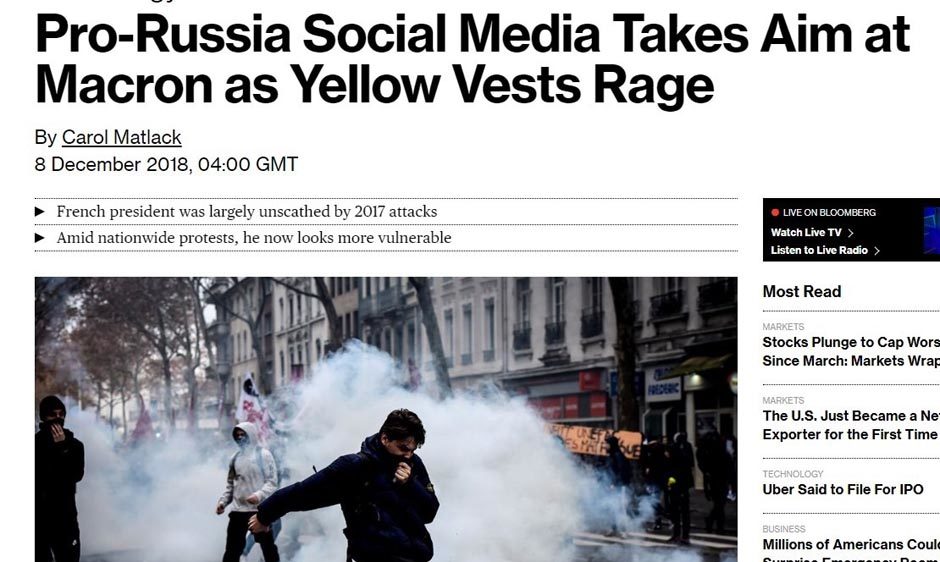 Naslov članka agencije Bloomberg o ruskom utjecaju na prosvjede