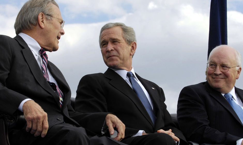 Donald Henry Rumsfeld , George W. Bush i Dick Cheney
