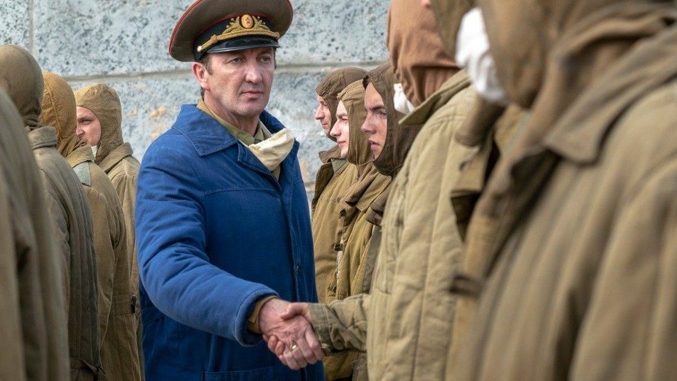 Ralph Ineson kao Nikolaj Tarakanov u miniseriji 'Černobil'