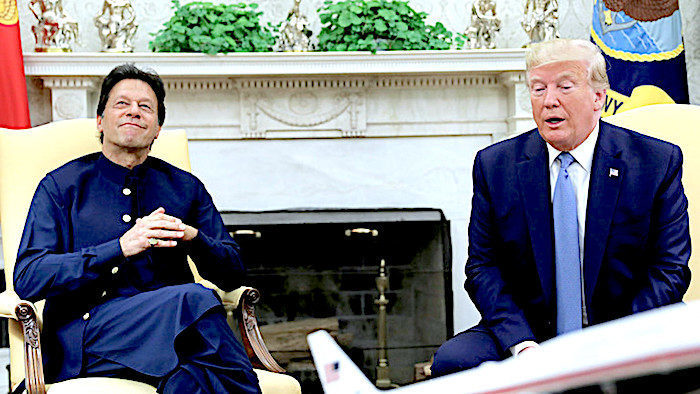 Klikni za povećanje khan i trump