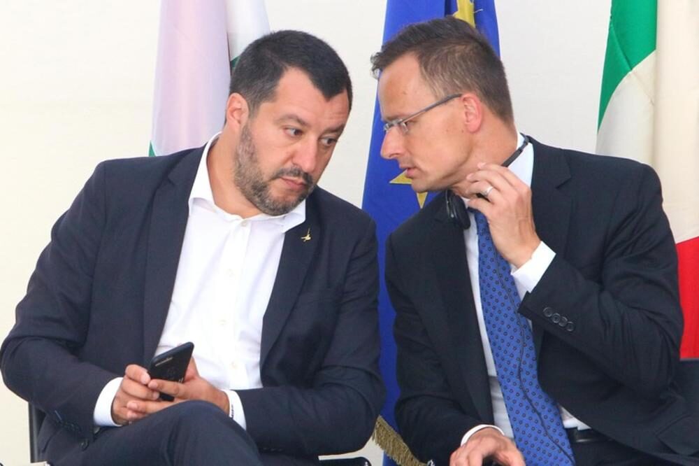 salvini i sijarto