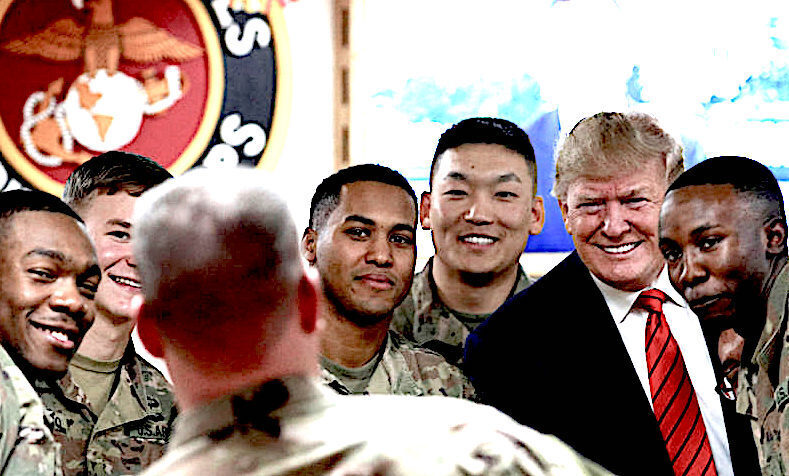trump i vojnici