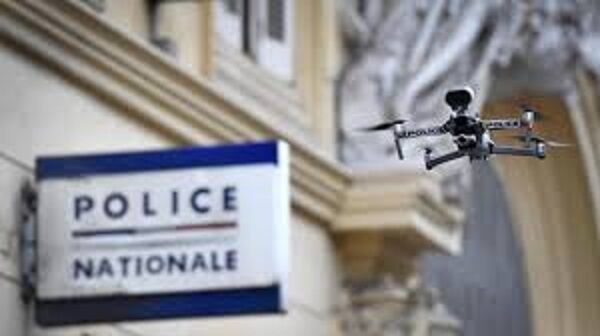francuska policija dronovi
