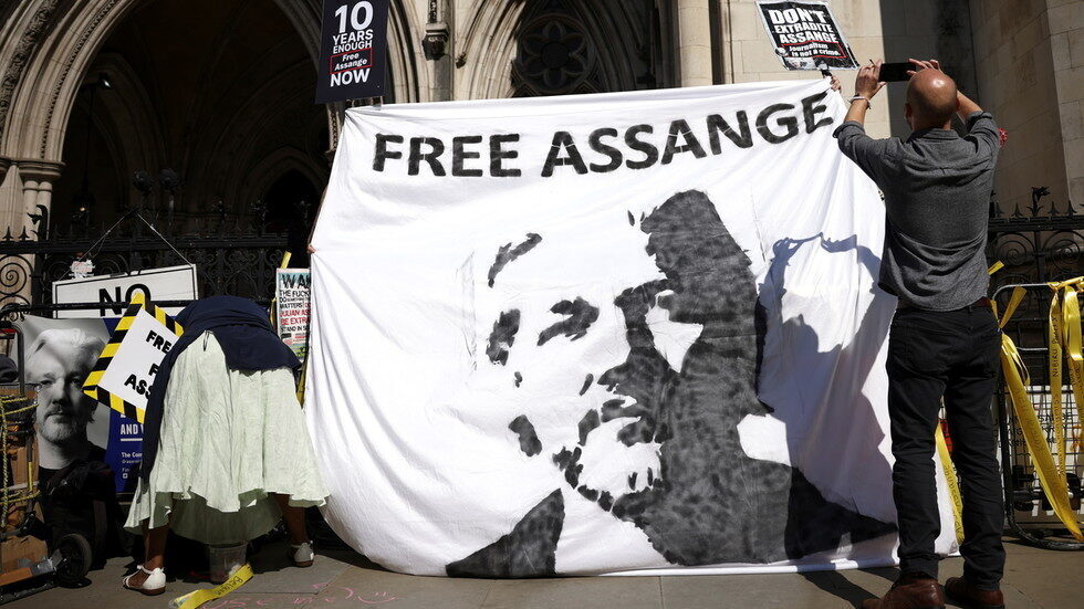 assange
