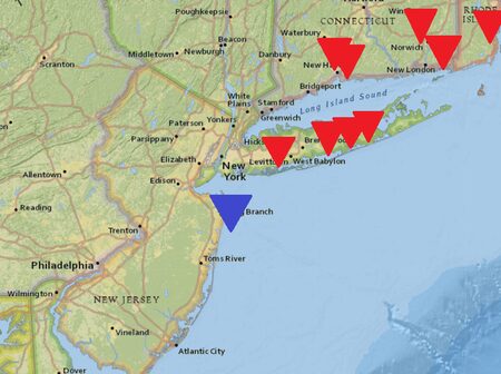 Red triangles represent confirmed tornado