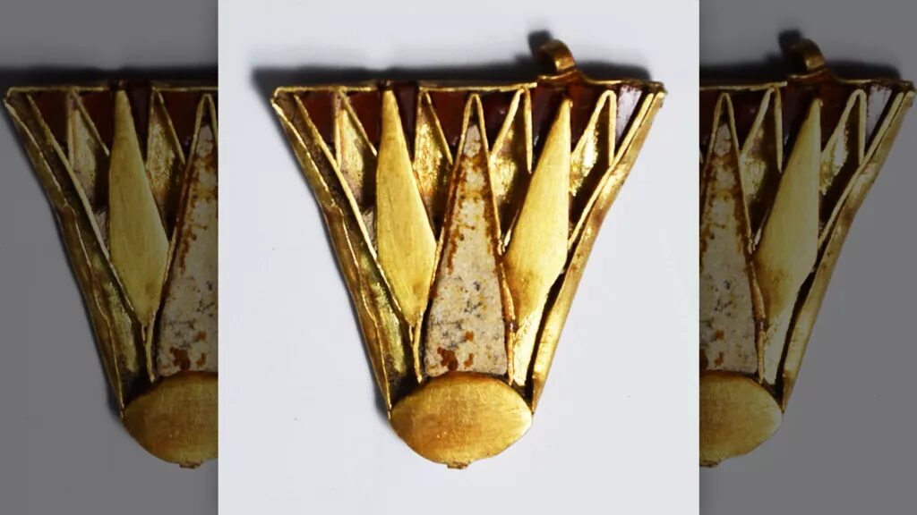 Egyptian lotus jewellery