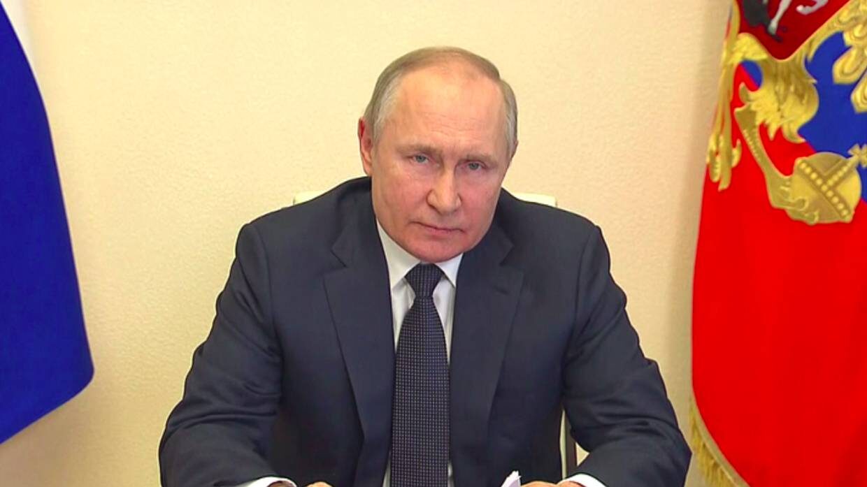 Vladimir Putin na sastanku sa regionalnim čelnicima