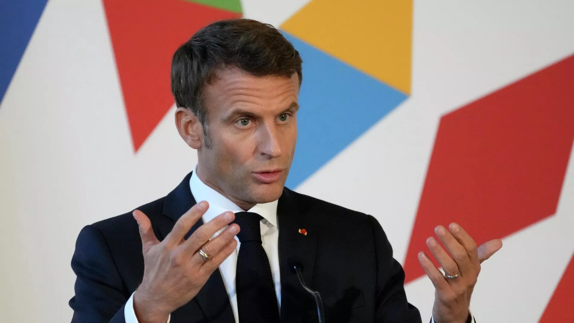 Francuski predsednik Emanuel Makron