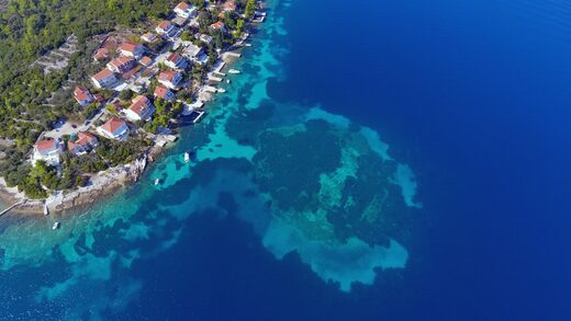 vela luka