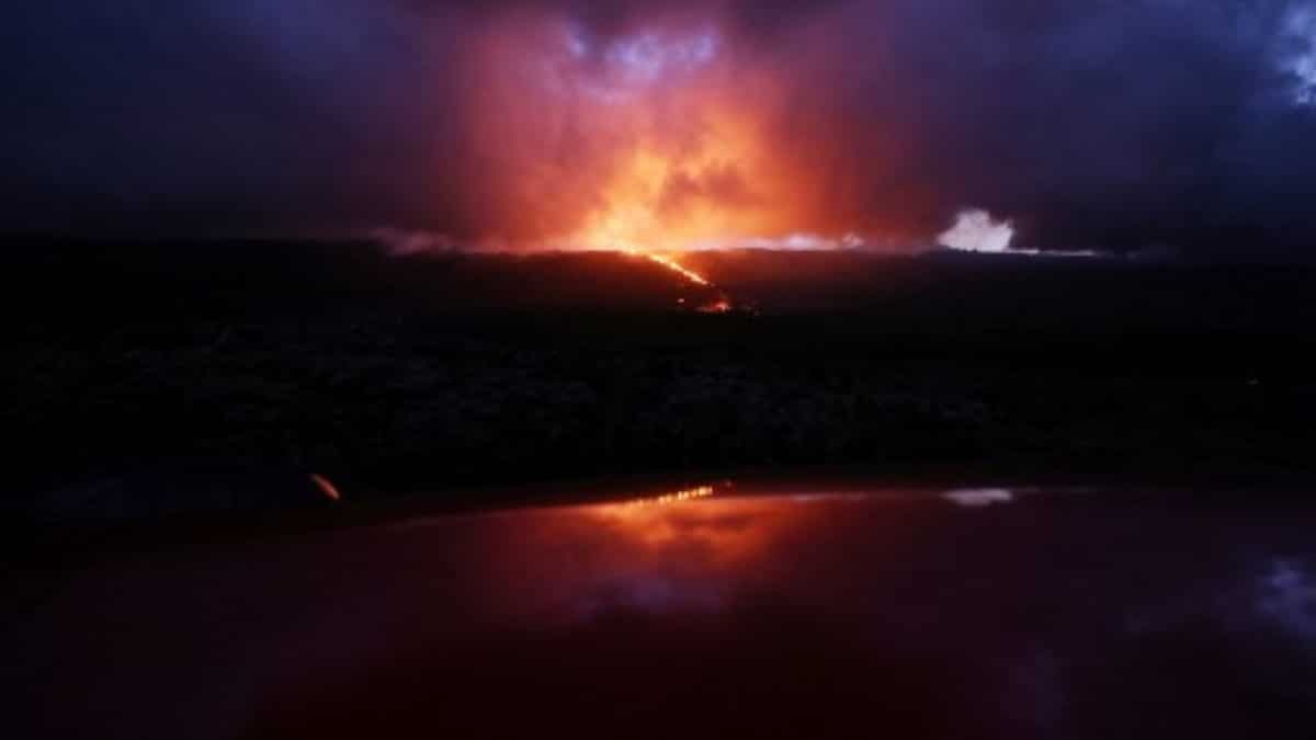 Dramatic pictures show lava flowing down France's Piton de la Fournaise volcano