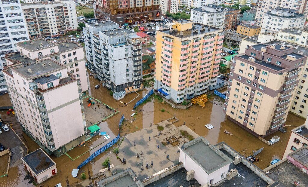 Electricity has been cut in some buildings as a precaution, with state news agency Montsame reporting that a number of roads in the capital have