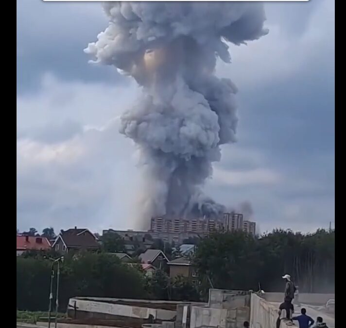 Klikni za povećanje russia blast