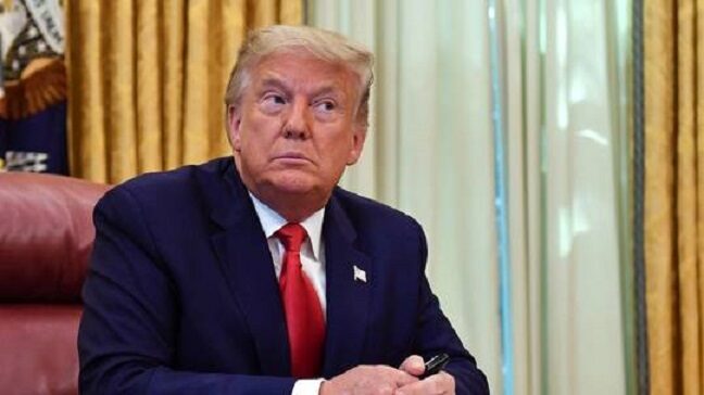 Klikni za povećanje trump