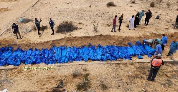 Klikni za povećanje Gaza mass grave