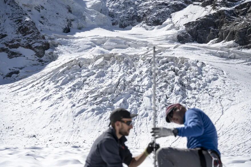 Klikni za povećanje Swiss glacier Network