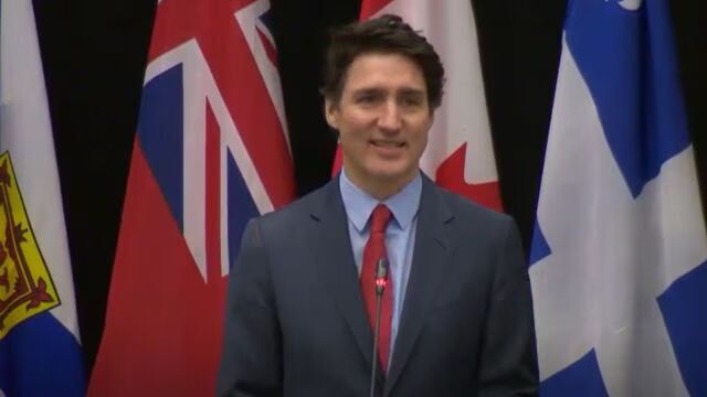 Klikni za povećanje trudeau