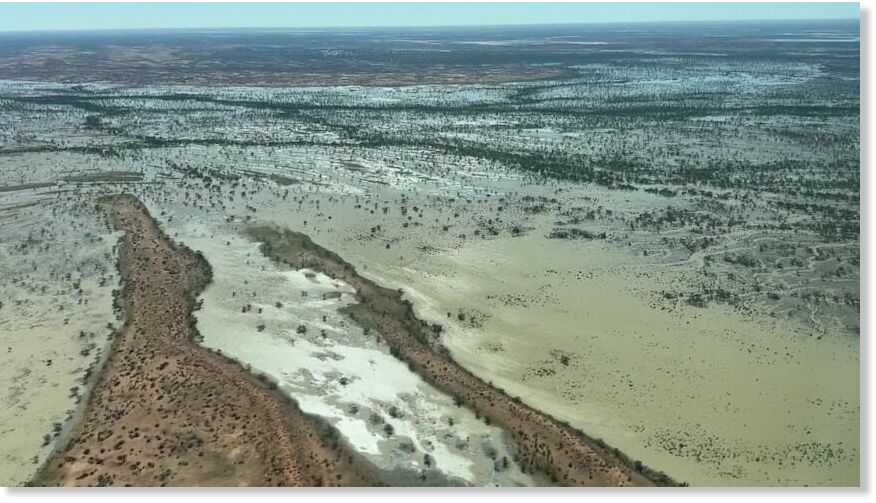 At Kati Thanda-Lake Eyre, an ‘inland tsunami’ is making a sea